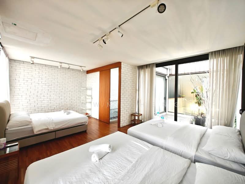 Rumah Teres 1.5 Tingkat untuk Dijual di Taman Ungku Tun Aminah (Skudai) - Brown Cheng - Bedroom - PropertyGuru.com.my