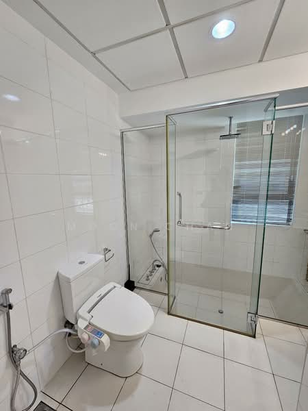Servis Apartment untuk Dijual di Solaris Dutamas - Moon Chan - Bathroom - PropertyGuru.com.my