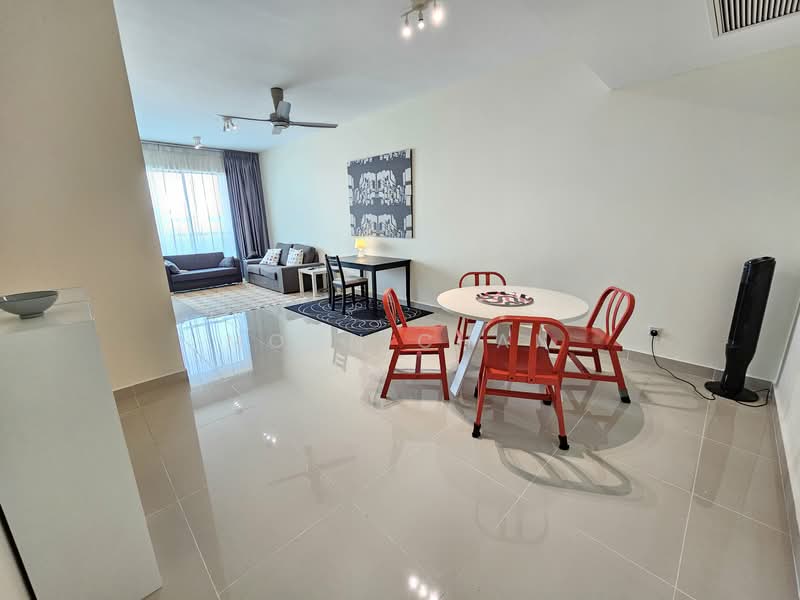 Servis Apartment untuk Dijual di Solaris Dutamas - Moon Chan - Living Room - PropertyGuru.com.my