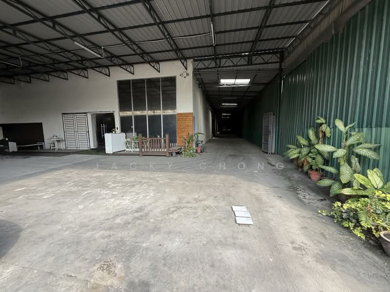 Factory for Sale in Kampung Bukit Kemuning (Shah Alam) - JACKY CHONG - Exterior - PropertyGuru.com.my