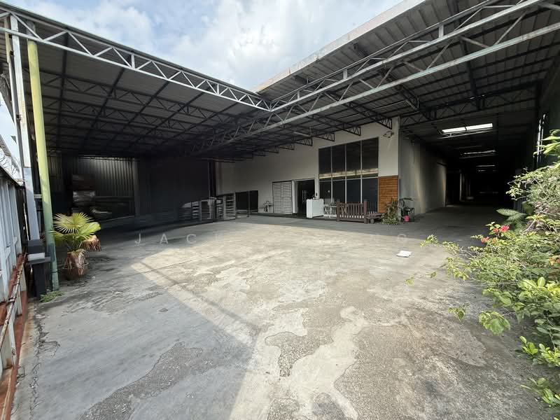 Factory for Sale in Kampung Bukit Kemuning (Shah Alam) - JACKY CHONG - Exterior - PropertyGuru.com.my