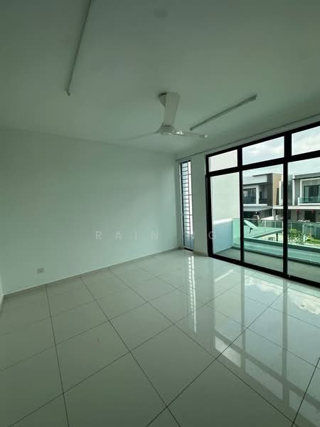 2-storey Terraced House for Rent in Taman Sutera Utama (Skudai) - Rain Ng - Balcony - PropertyGuru.com.my