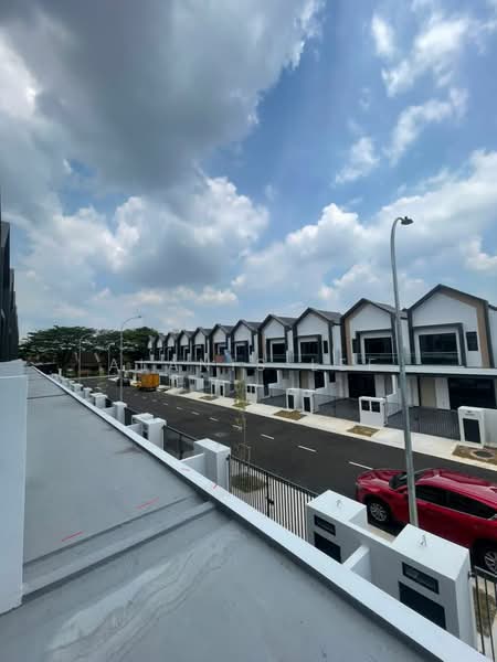 2-storey Terraced House for Rent in Johor Bahru (Johor) - Alanis Lee - Exterior - PropertyGuru.com.my