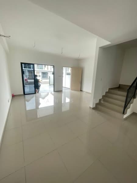 2-storey Terraced House for Rent in Johor Bahru (Johor) - Alanis Lee - Living Room - PropertyGuru.com.my