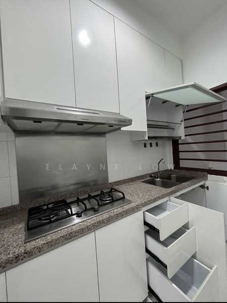 Service Residence for Sale at The Sky Executive Suites - Elayne Low - Kitchen - PropertyGuru.com.my