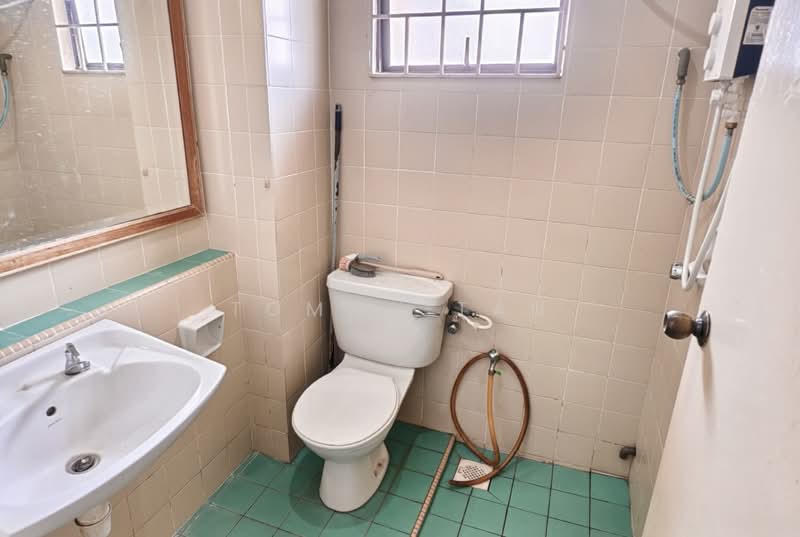 Apartment for Sale at Aman Puri Apartment - TOMMY TAN - Bathroom - PropertyGuru.com.my