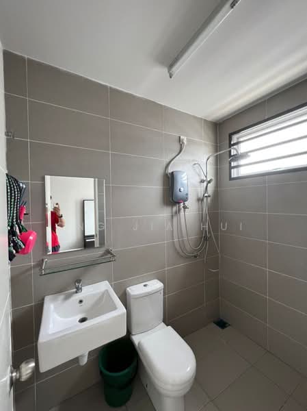Rumah Teres 2 Tingkat untuk Disewa di Bandar Sri Sendayan (Negeri Sembilan) - Ong Jia Hui - Bathroom - PropertyGuru.com.my