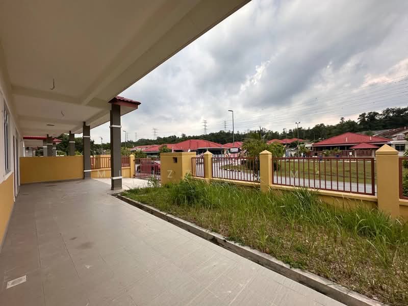 Semi-Detached House for Sale in Bandar Baru Salak Tinggi (Sepang) - Mu'izz Halim - PropertyGuru.com.my