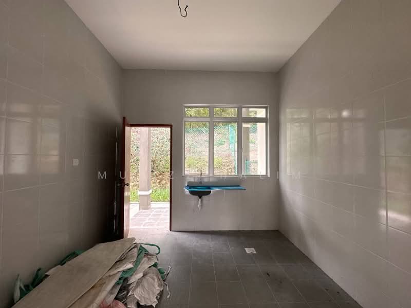 Semi-Detached House for Sale in Bandar Baru Salak Tinggi (Sepang) - Mu'izz Halim - PropertyGuru.com.my