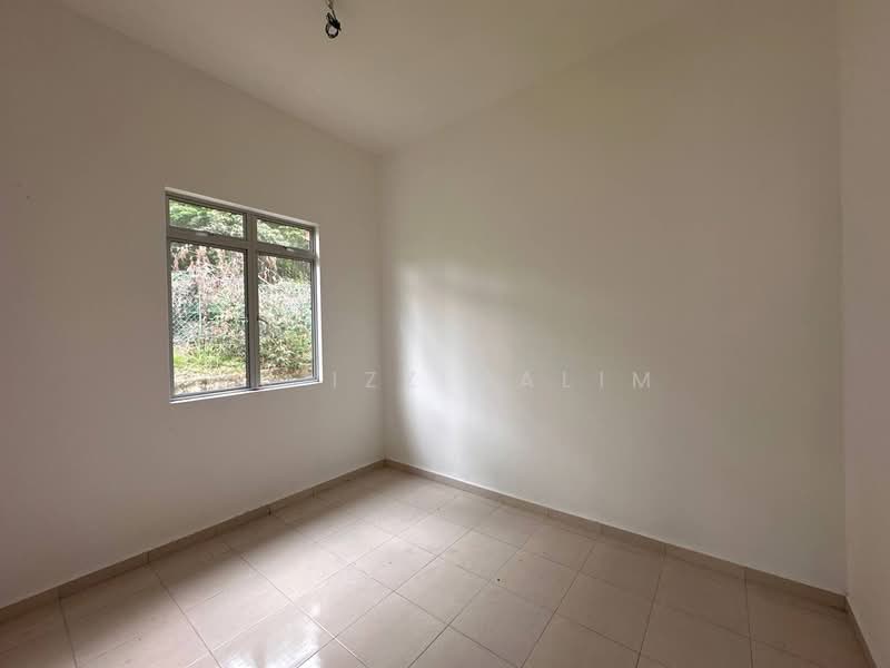 Semi-Detached House for Sale in Bandar Baru Salak Tinggi (Sepang) - Mu'izz Halim - PropertyGuru.com.my