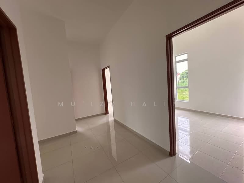 Semi-Detached House for Sale in Bandar Baru Salak Tinggi (Sepang) - Mu'izz Halim - PropertyGuru.com.my