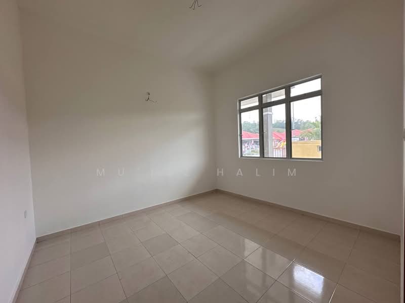 Semi-Detached House for Sale in Bandar Baru Salak Tinggi (Sepang) - Mu'izz Halim - PropertyGuru.com.my
