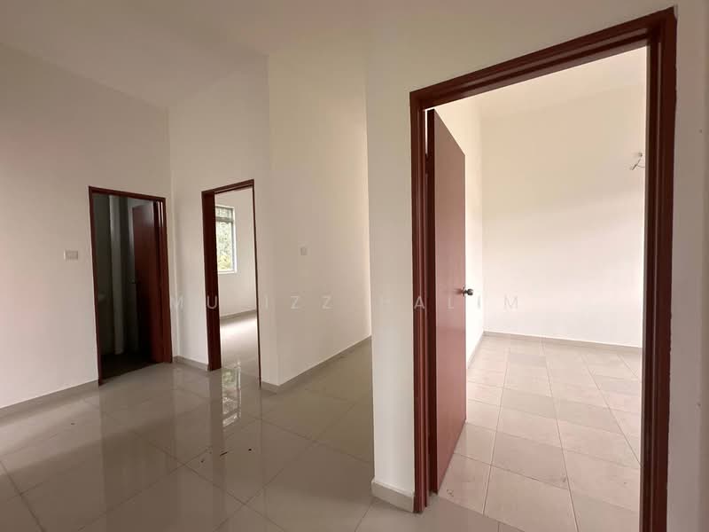 Semi-Detached House for Sale in Bandar Baru Salak Tinggi (Sepang) - Mu'izz Halim - PropertyGuru.com.my
