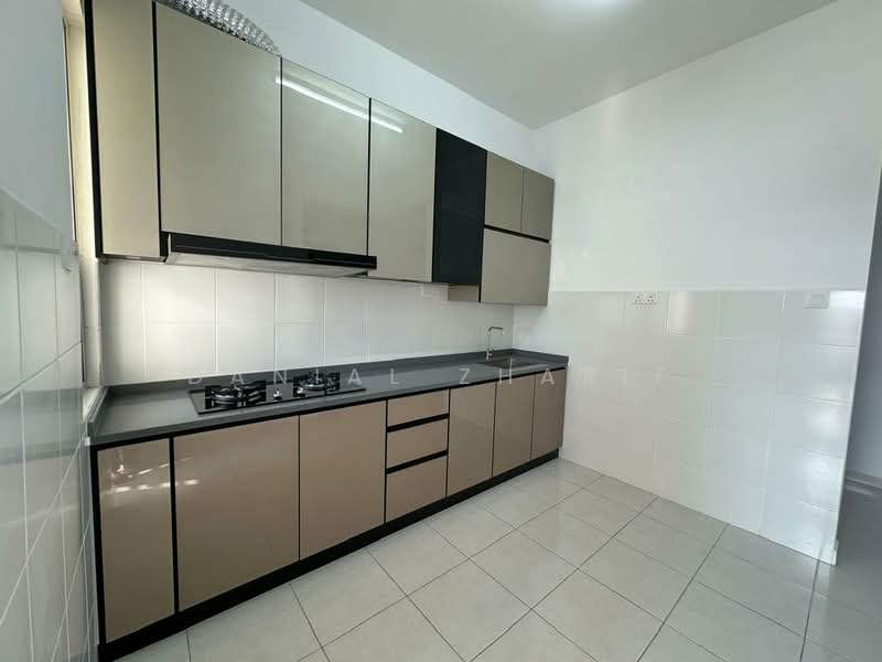 Pangsapuri untuk Disewa di Desa Alma Ria - Danial Zharif - Kitchen - PropertyGuru.com.my