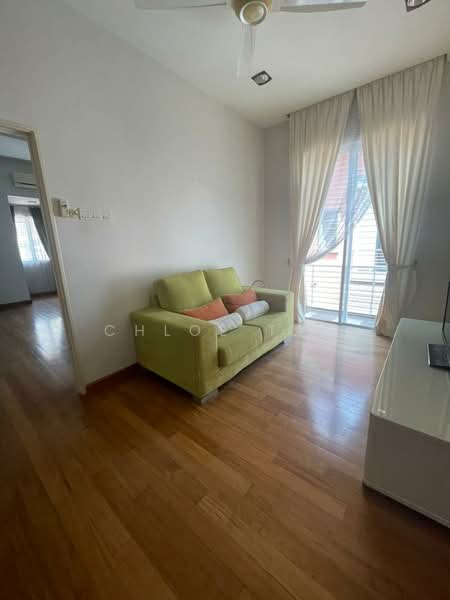 Semi-Detached House for Sale in Aman Perdana (Kapar) - Chloe Tan - Living Room - PropertyGuru.com.my