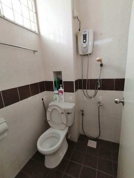 Rumah Teres 2 Tingkat untuk Disewa di Taman JP Perdana (Johor Bahru) - Victor Lee - Bathroom - PropertyGuru.com.my