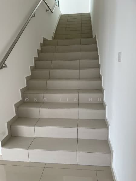 Rumah Teres 2 Tingkat untuk Disewa di Bandar Sri Sendayan (Negeri Sembilan) - Ong Jia Hui - Corridor - PropertyGuru.com.my