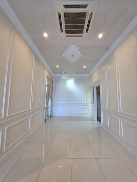 Semi-Detached House for Sale in Bukit Indah (Iskandar Puteri (Nusajaya)) - Karl Lim - Corridor - PropertyGuru.com.my