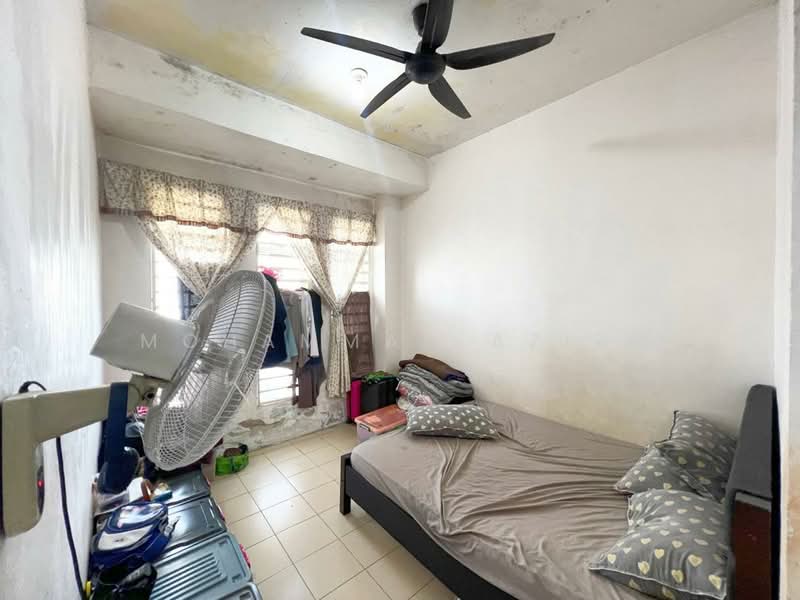 1-storey Terraced House for Sale in Taman Pandan Damai (Kuantan) - Mohammad Azizi - Bedroom - PropertyGuru.com.my