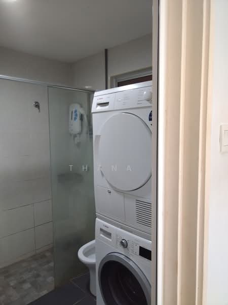 Kondominium untuk Dijual di Menara Indah - Thana . - Bathroom - PropertyGuru.com.my