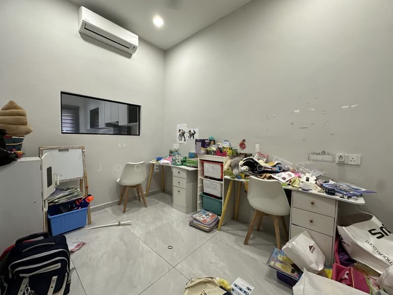 Rumah Teres 2 Tingkat untuk Dijual di Bandar Mahkota Cheras (Cheras) - Jocelyn Soo - Study - PropertyGuru.com.my