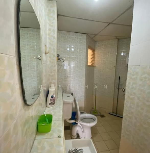 Condominium for Sale at Menara Menjalara - CCS Shan - Bathroom - PropertyGuru.com.my