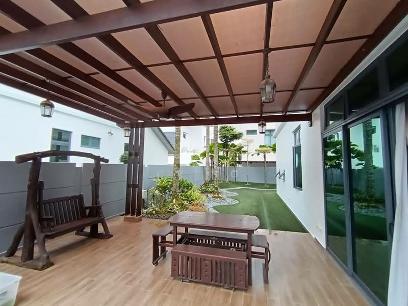 Rumah Banglo untuk Dijual di Setia Tropika (Johor Bahru) - CK Ng - Exterior - PropertyGuru.com.my