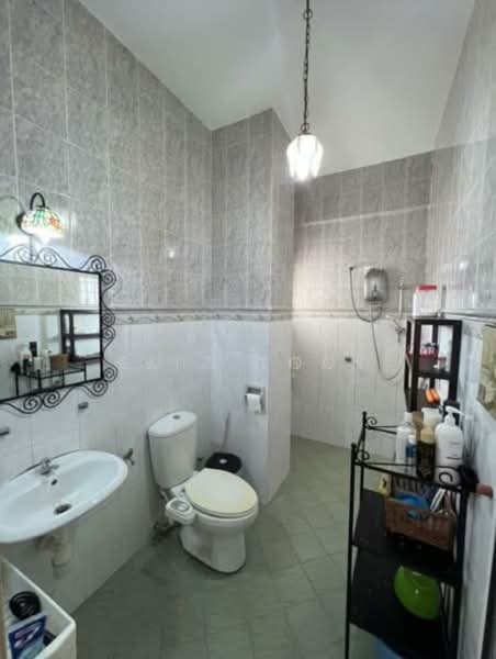 Kondominium untuk Dijual di Amandari - Luis Looi - Bathroom - PropertyGuru.com.my