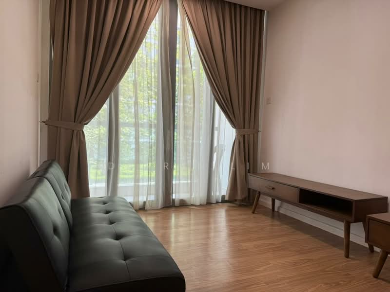 Lakefront Residence - 2