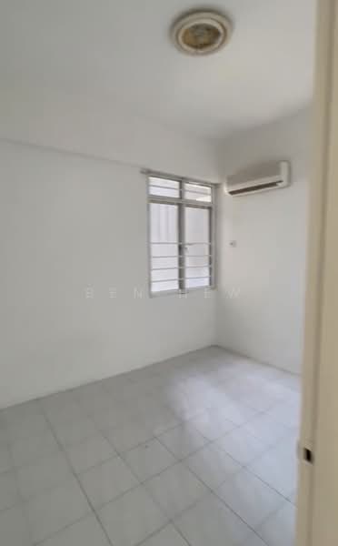 Pangsapuri untuk Dijual di Sinar Bukit Dumbar - Ben Hew - Interior - PropertyGuru.com.my