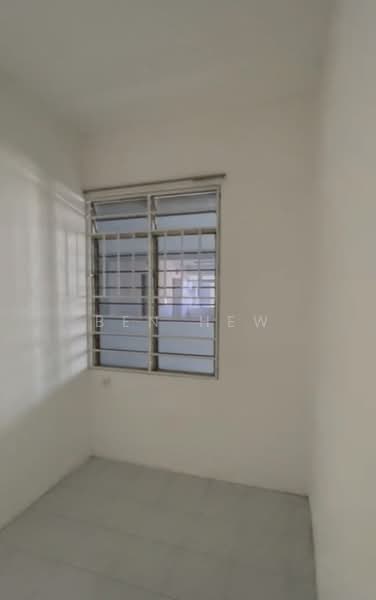 Pangsapuri untuk Dijual di Sinar Bukit Dumbar - Ben Hew - Interior - PropertyGuru.com.my