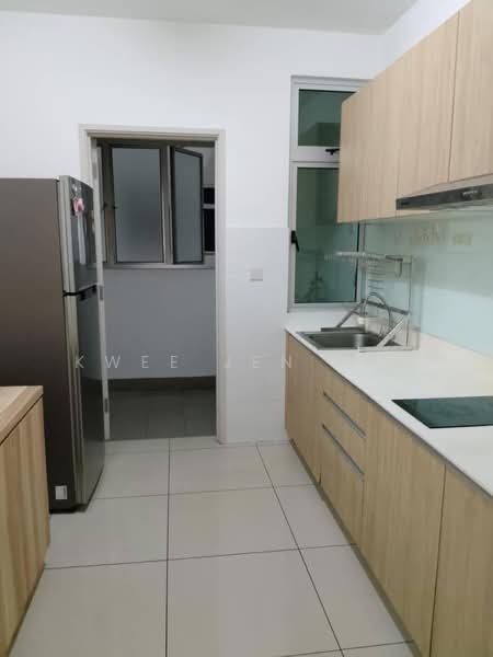 Service Residence for Rent at Meridin Bayvue Serviced Apartment - Kwee Jen Kee - Kitchen - PropertyGuru.com.my
