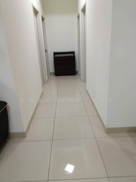 Service Residence for Rent at Meridin Bayvue Serviced Apartment - Kwee Jen Kee - Corridor - PropertyGuru.com.my