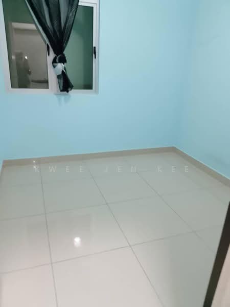 Service Residence for Rent at Meridin Bayvue Serviced Apartment - Kwee Jen Kee - PropertyGuru.com.my