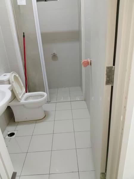 Service Residence for Rent at Meridin Bayvue Serviced Apartment - Kwee Jen Kee - PropertyGuru.com.my