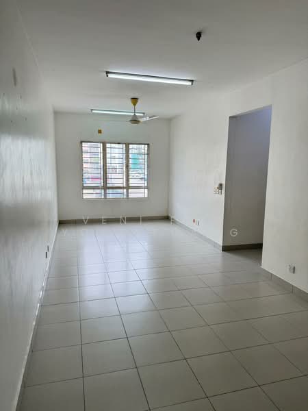 Apartment for Sale at Seri Jati - Veni Foo Yoke Fuang - Living Room - PropertyGuru.com.my