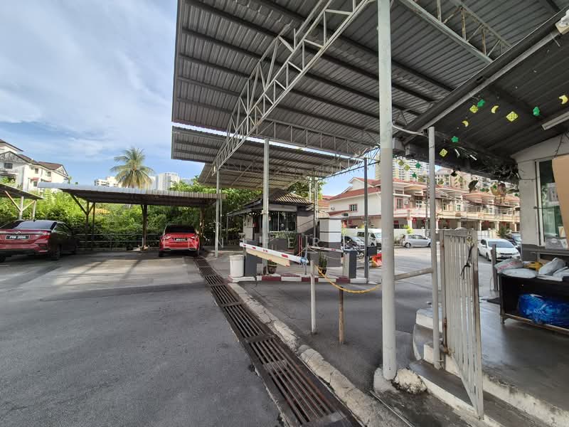 Kondominium untuk Disewa di Vista Condominium - Jennifer Lee - Exterior - PropertyGuru.com.my