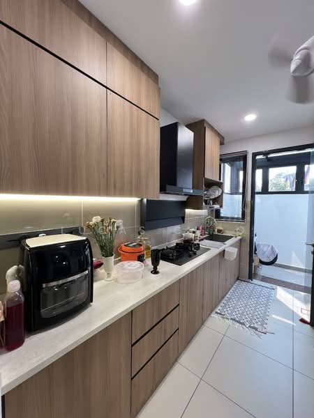 3-storey Terraced House for Sale in Taman Melawati (Ulu Kelang) - Lucas Choo - Kitchen - PropertyGuru.com.my