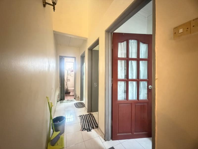 Rumah Teres 2 Tingkat untuk Dijual di Bandar Damai Perdana (Cheras) - Lewis Tam - Corridor - PropertyGuru.com.my