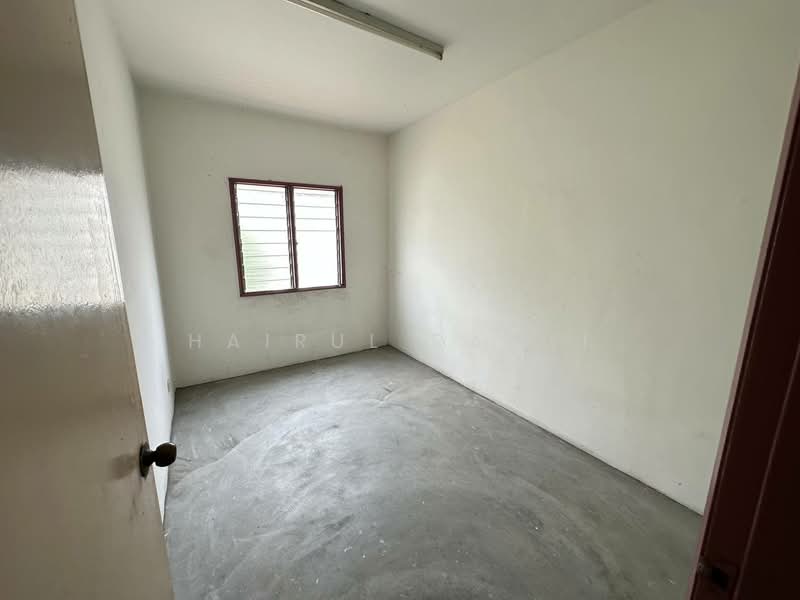 Pangsapuri Seri Mesra - 4