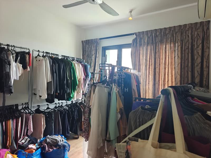 Service Residence for Sale at Putra Residence - WP Loh - Bedroom 2 - PropertyGuru.com.my