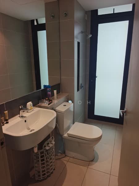 Service Residence for Sale at Putra Residence - WP Loh - Bathroom 2 - PropertyGuru.com.my