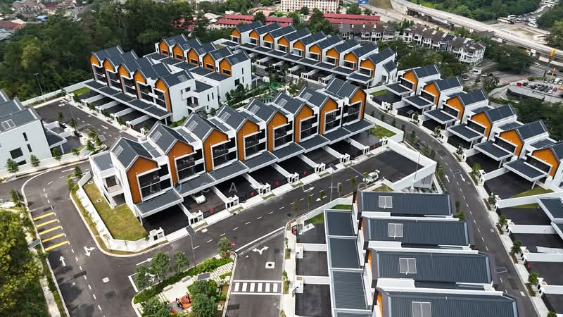 3-storey Terraced House for Sale in Taman Melawati (Ulu Kelang) - Lucas Choo - Exterior - PropertyGuru.com.my