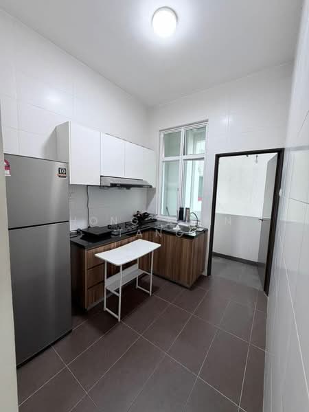 Condominium for Rent at M Condominium @ Larkin - Hong Xuan Tang - Kitchen - PropertyGuru.com.my