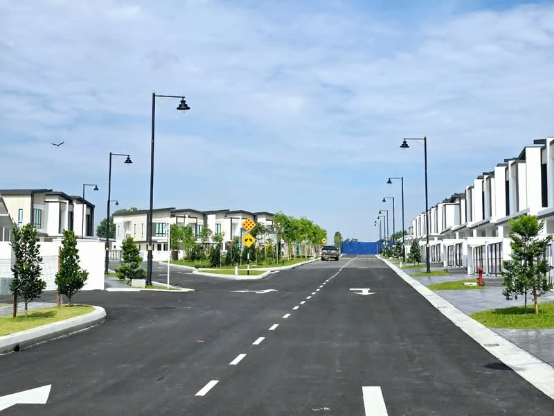 Rumah Teres 2 Tingkat untuk Dijual di Legasi 1 (Puchong) - John Lee - Exterior - PropertyGuru.com.my