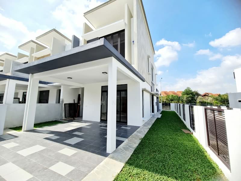 Rumah Teres 2 Tingkat untuk Dijual di Legasi 1 (Puchong) - John Lee - Exterior - PropertyGuru.com.my