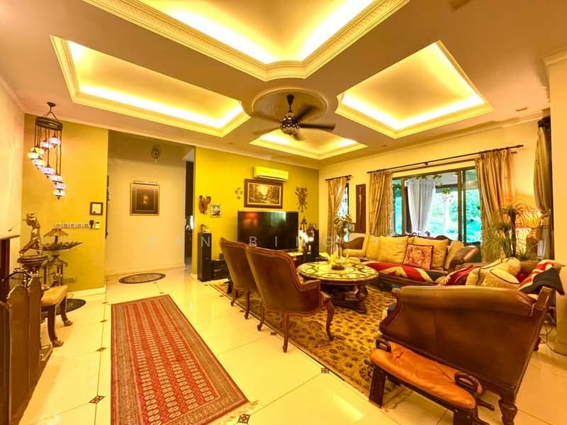 Bungalow for Sale in East Ledang (Iskandar Puteri (Nusajaya)) - Tan Bing Yi - Living Room - PropertyGuru.com.my