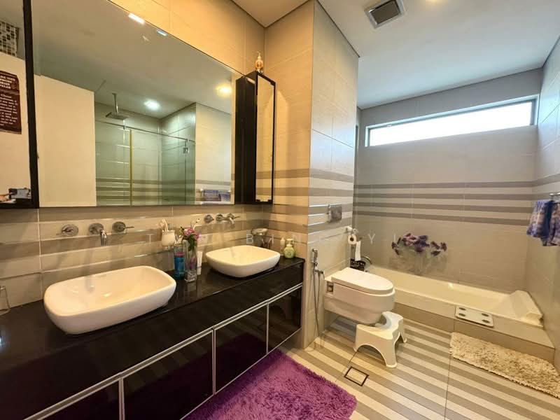 Bungalow for Sale in East Ledang (Iskandar Puteri (Nusajaya)) - Tan Bing Yi - Bathroom - PropertyGuru.com.my