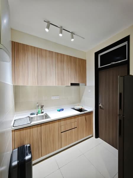 TRELLIS RESIDENCES - 4