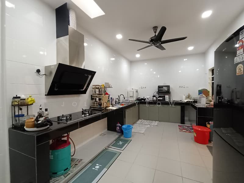 Semi-Detached House for Rent in Meru Mutiara (Ipoh) - Joline YEOW - Kitchen - PropertyGuru.com.my